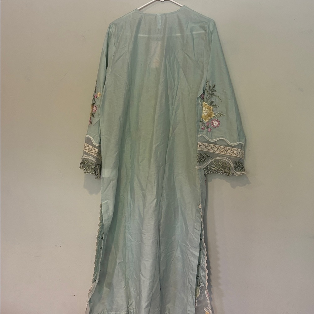 Ethnc Floral Embroidered Maxi Dress M - Picture 7 of 13